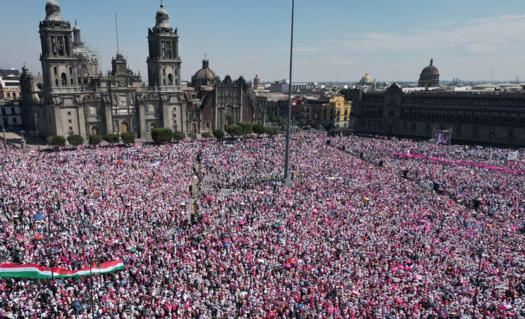 Thousands of Mexicans protest against electoral reform promoted by Lopez Obrador