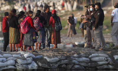 Migrantes varados en frontera de México se enfrentan a un futuro más incierto