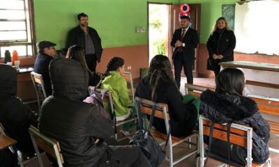 Un texte scolaire controversé déchaîne le rejet des enseignants boliviens