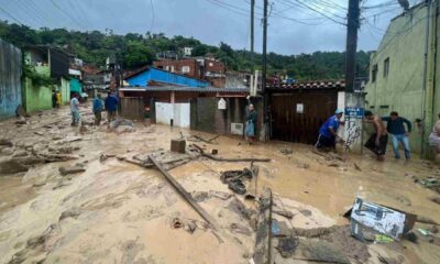 Brésil: les pluies font 36 morts ; les villes annulent le carnaval