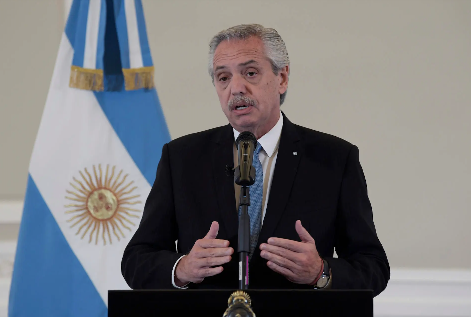 Le président argentin met en garde contre la montée de l'ultra-droite