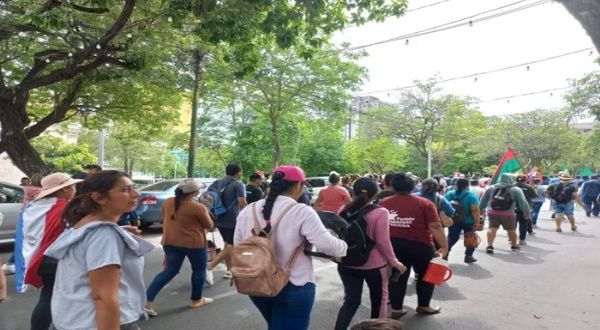 Début des manifestations avant la marche paysanne au Paraguay