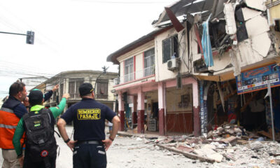 491 blessés après le séisme en Équateur, le bilan s'alourdit