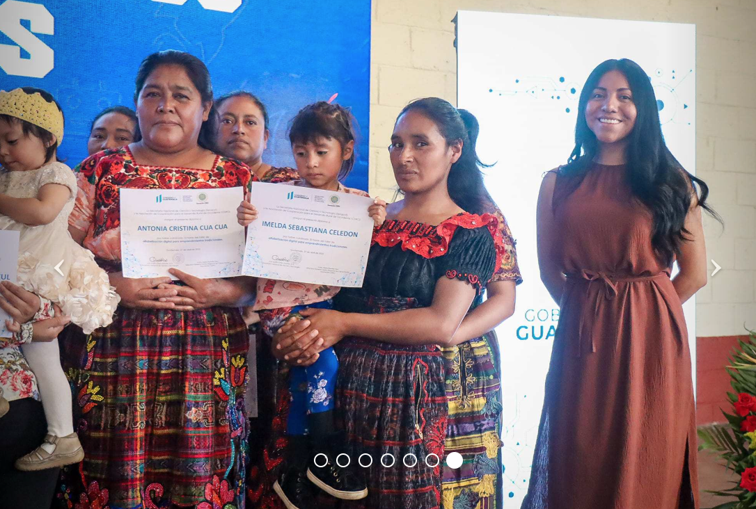 Mujeres guatemaltecas conocen herramientas tecnológicas para potenciar sus emprendimientos