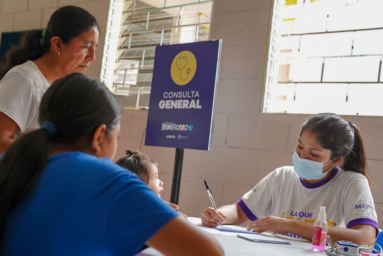 La Lotería lleva brigada médica a Olocuilta