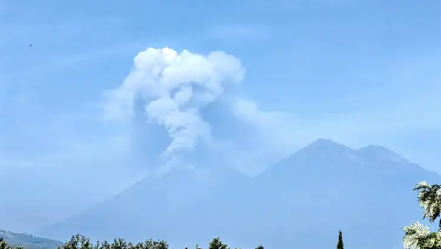Guatemala: Volcano of Fuego activity increases