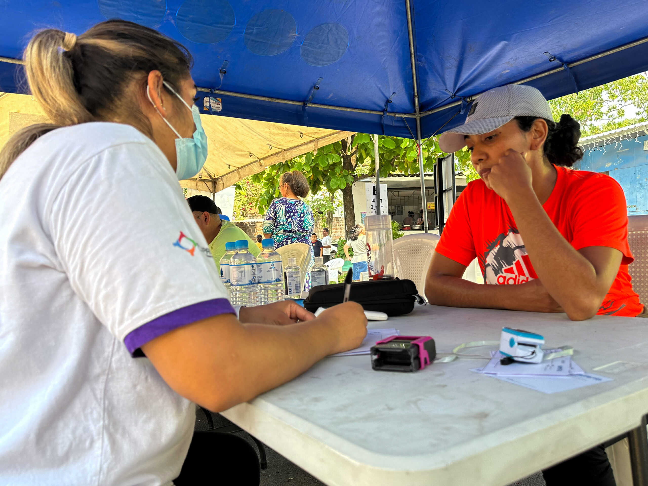 La Lotería llevó los servicios de su brigada médica a Mejicanos