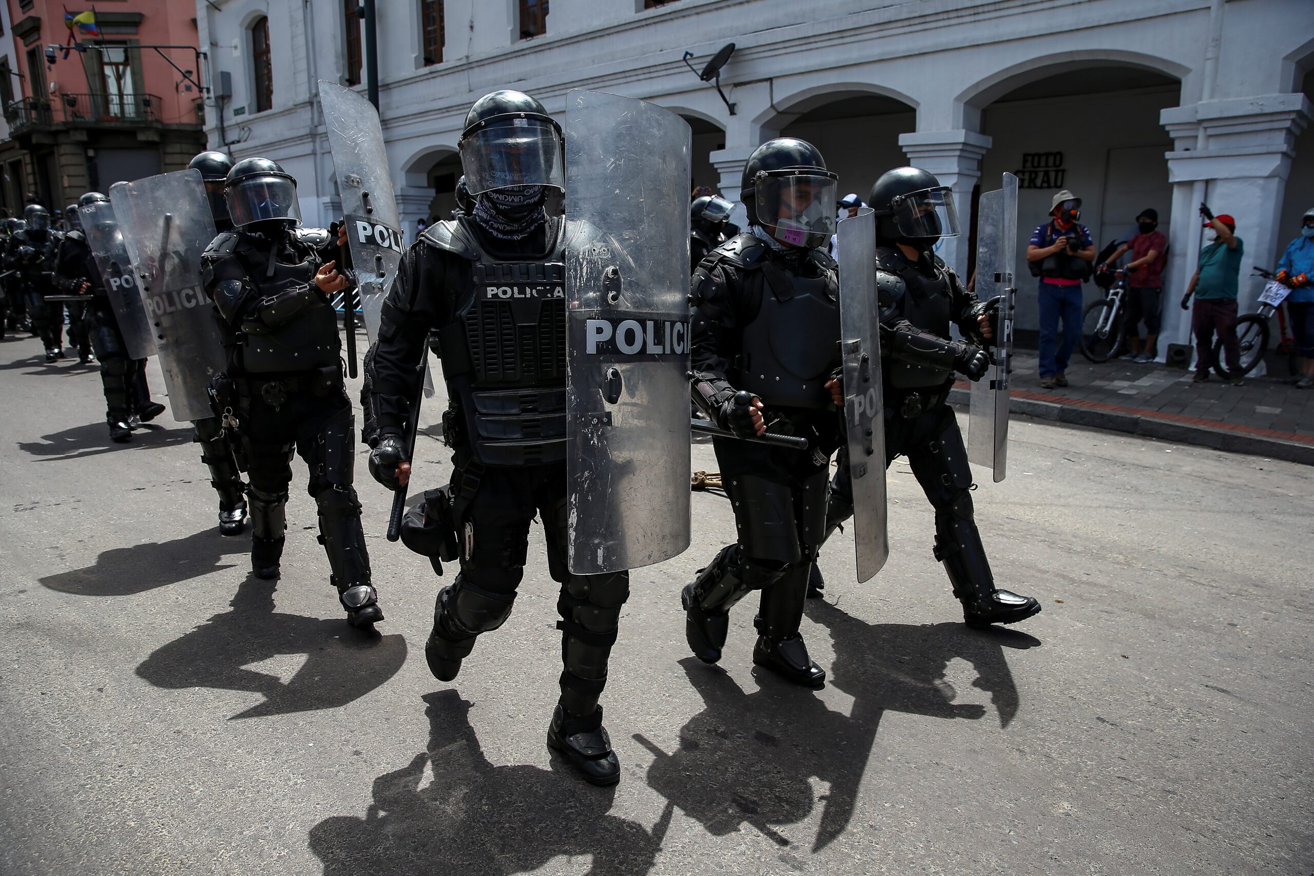 L'Équateur prépare un décret sur l'utilisation de la force légitime contre la criminalité