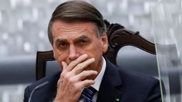 Brésil: le procès s'ouvre pour décider de l'avenir politique de Bolsonaro
