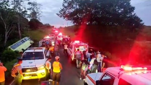 Road accident leaves 20 migrants injured in Costa Rica