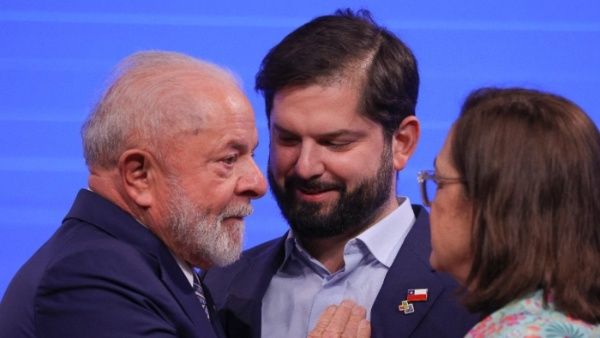Lula criticizes Chilean president for demanding tougher stance against Russia