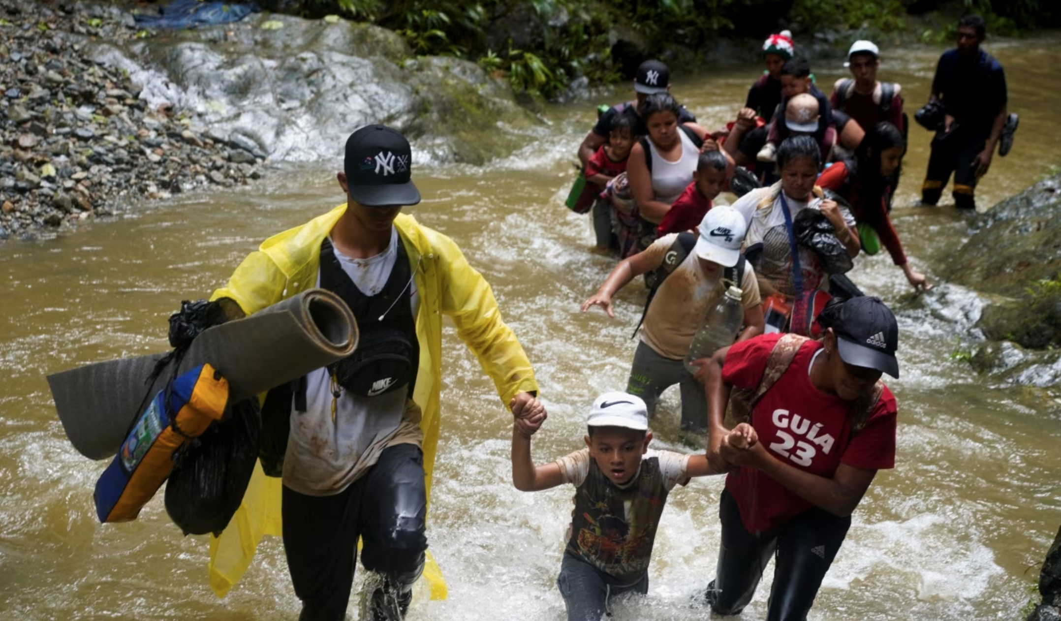 États-Unis : quelque 23 500 personnes se sont déjà enregistrées dans des centres de traitement en Colombie, au Guatemala et au Costa Rica