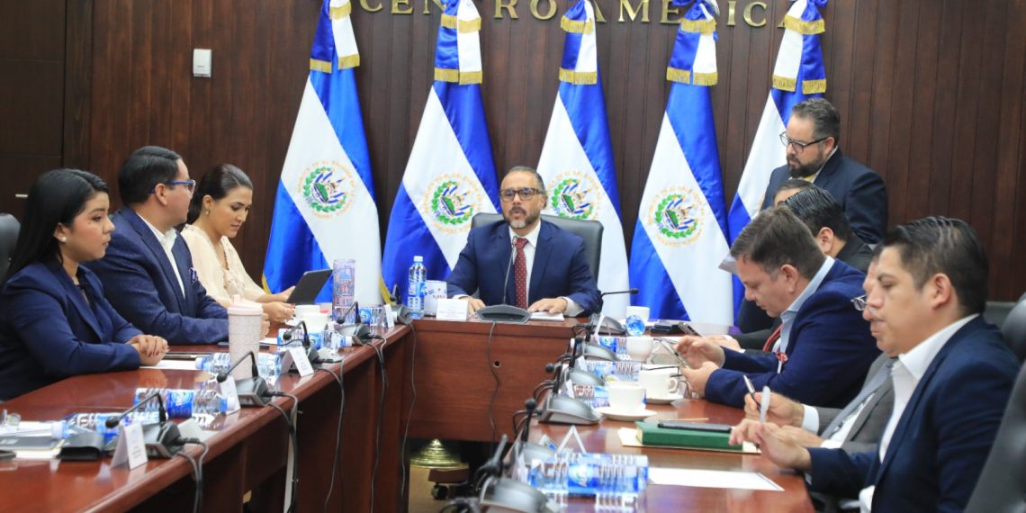 Proceso de selección en marcha: tres nuevos Magistrados de la Corte de Cuentas serán elegidos antes de fin de mes