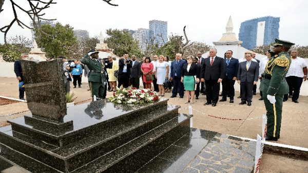 Cuban President pays posthumous tribute to combatant killed in Angola