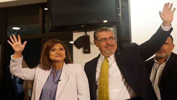 Les dirigeants latino-américains félicitent Arevalo pour sa victoire électorale