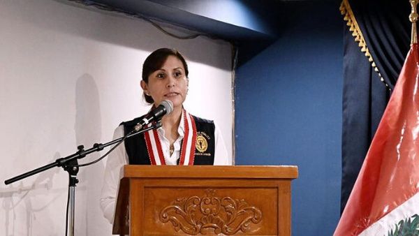 Un tribunal péruvien suspend l'enquête contre le procureur général