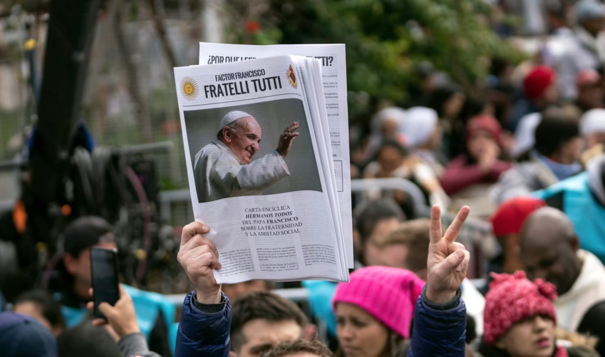 Des prêtres argentins défendent le pape contre les critiques du candidat à la présidence Javier Milei