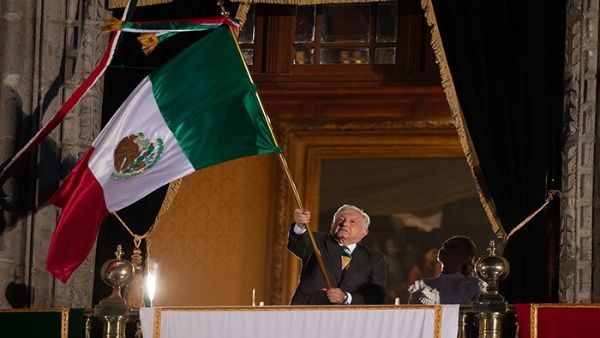Le président mexicain dirige le rassemblement Grito de Independencia