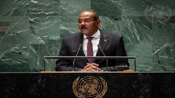 Le premier ministre d'Antigua-et-Barbuda appelle à un avenir résilient