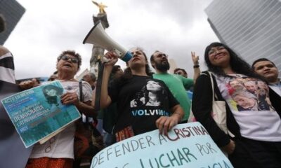 Un an après l'attentat contre la vice-présidente de l'Argentine, la justice doit être rendue
