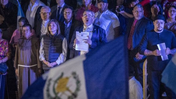 President-elect of Guatemala files amparo before the Supreme Court of Justice (CSJ)