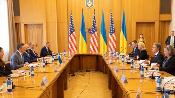 U.S. to provide Ukraine with more than $1 billion in aid