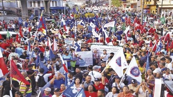 La société civile panaméenne réitère ses questions sur le contrat minier