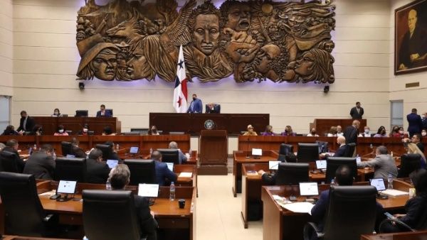 Comisión de Comercio de la Asamblea Nacional de Panamá reanuda debate sobre contrato con Minera Panamá S.A.