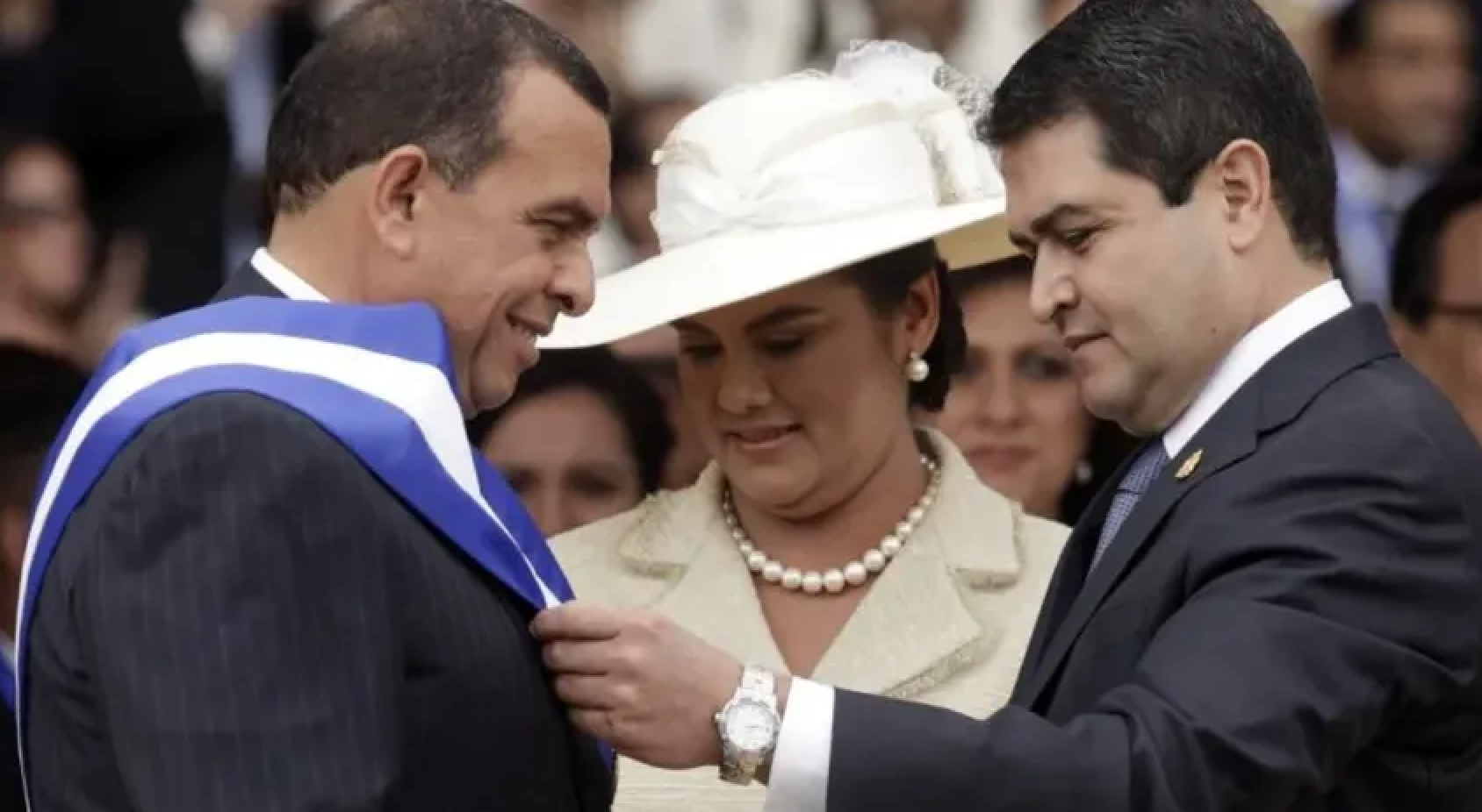 Expresidentes hondureños Juan Orlando Hernández y Porfirio Lobo acusados de corrupción