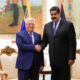 Venezuelan President holds dialogue with Palestinian counterpart