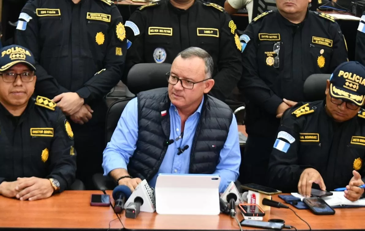 Ministro del Interior de Guatemala renuncia bajo presión por crisis política