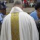 Nicaragua frees 12 priests and sends them to the Vatican