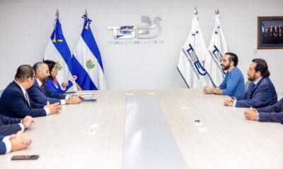 Bukele y su fórmula presentan solicitud de inscripción ante el TSE para las elecciones de 2024