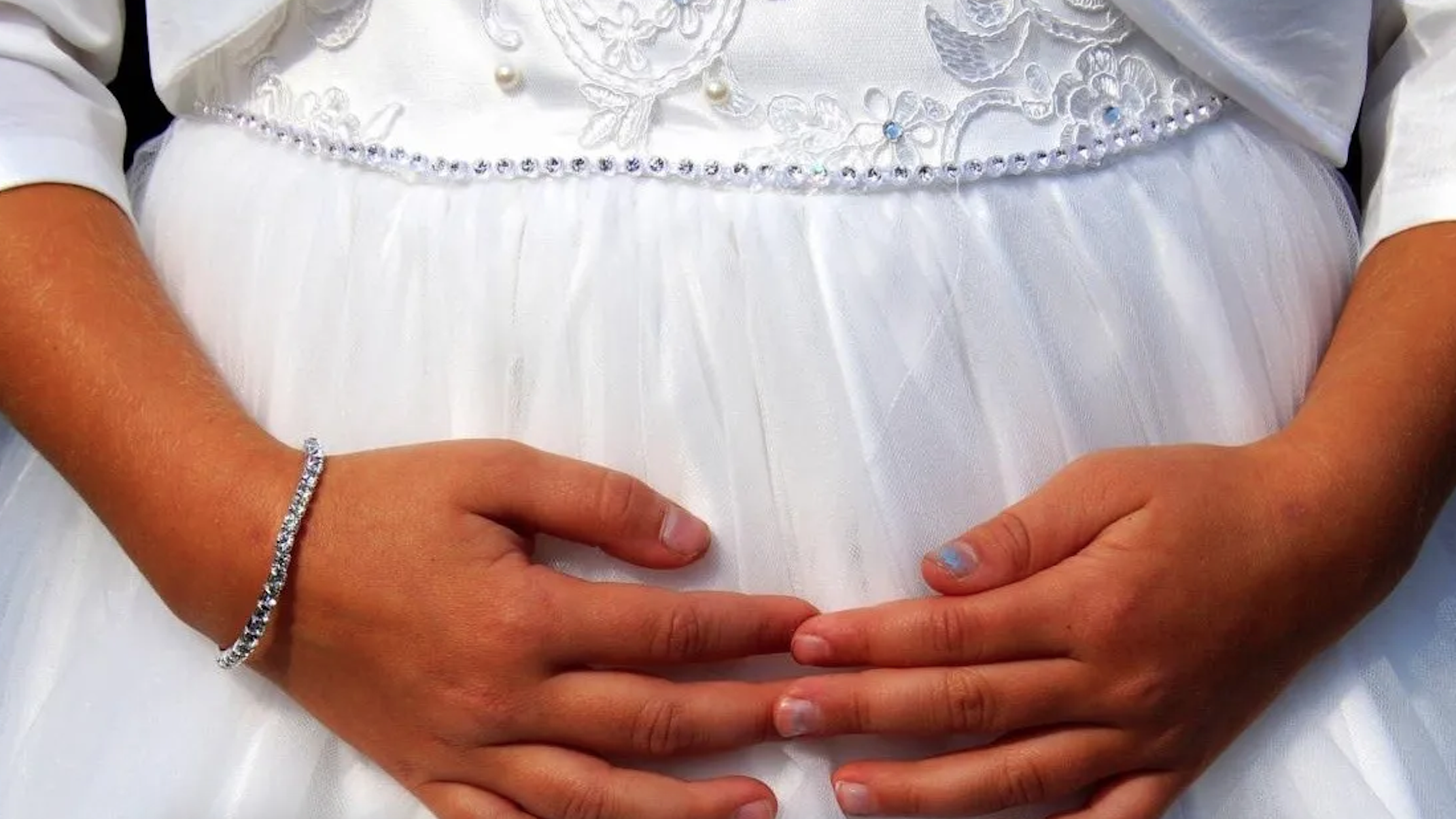 Perú prohíbe el matrimonio con menores de 18 años para combatir las uniones forzadas y las violaciones a niñas