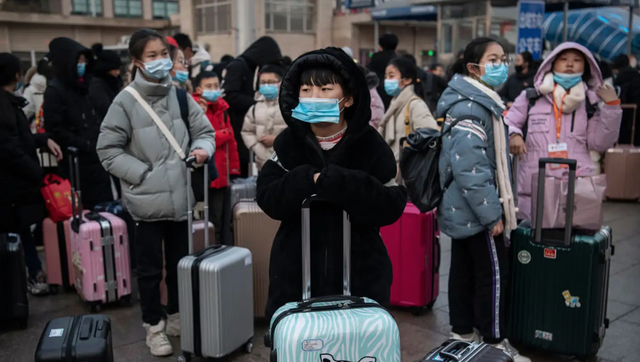 Aumento de infecciones respiratorias en niños preocupa a la OMS y genera respuestas de China