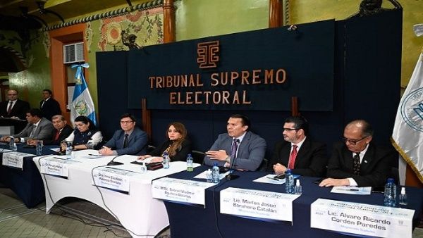 Guatemalan Comptroller's Office denounces members of TSE for fraud