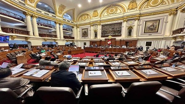 Le Congrès péruvien approuve l'interdiction du mariage des enfants