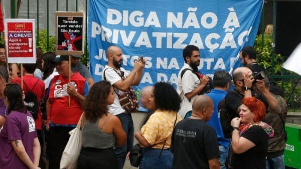 Grève contre la privatisation à Sao Pablo, Brésil